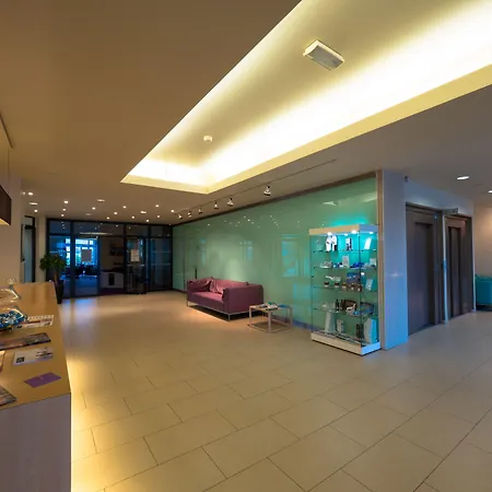 Hotel Du Casino-2